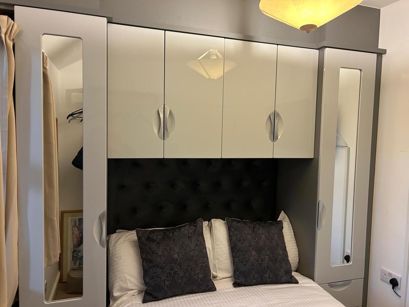 דירות Harbour Penthouse וויטבי מראה חיצוני תמונה